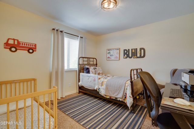 5969 Los Pueblos Drive, El Paso, TX 79912