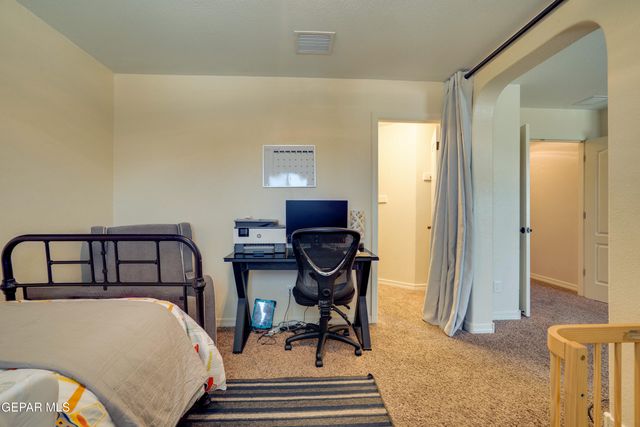 5969 Los Pueblos Drive, El Paso, TX 79912