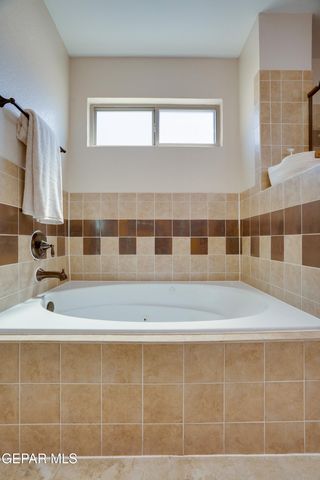 5969 Los Pueblos Drive, El Paso, TX 79912