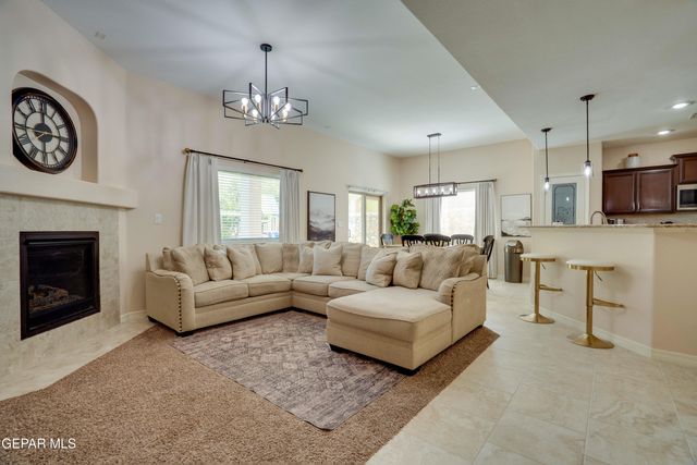 5969 Los Pueblos Drive, El Paso, TX 79912