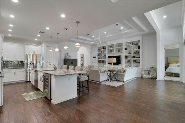431 Castalina Ct, Jupiter, FL 33478