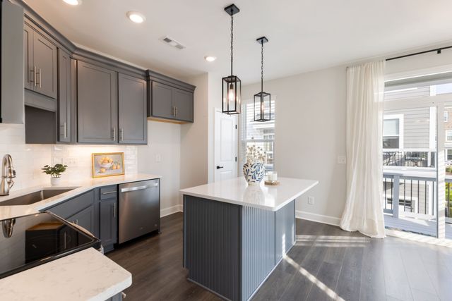135 Burkitt Commons Ave, Nolensville, TN 37135