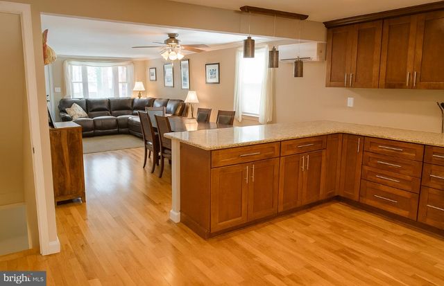410 W 11TH AVE, Conshohocken, PA 19428