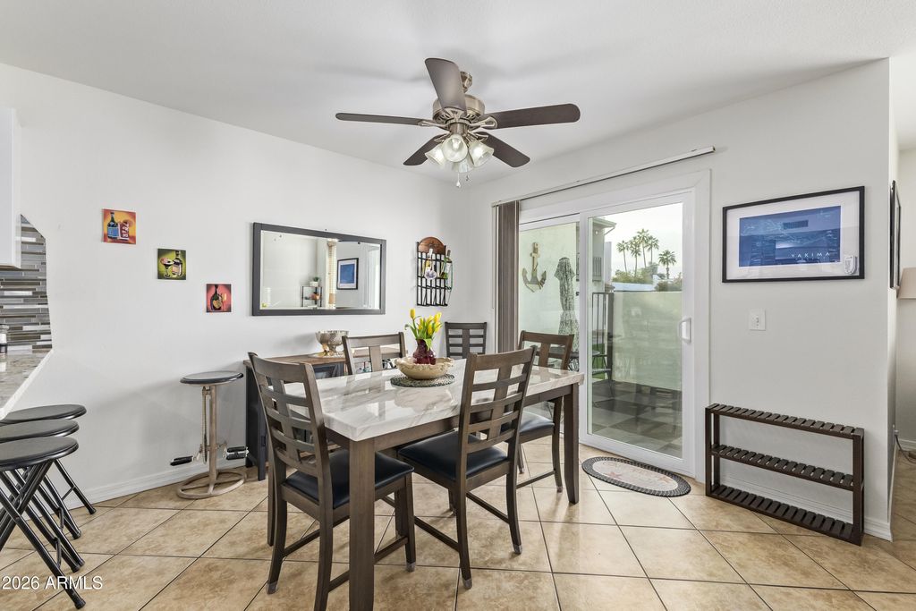 Image 12 of property listing at 3147 S FAIRFIELD Drive, Tempe, AZ 85282