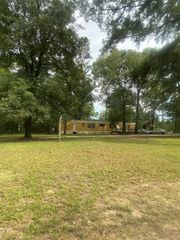 137 Camp Road, Trinity, TX 75862