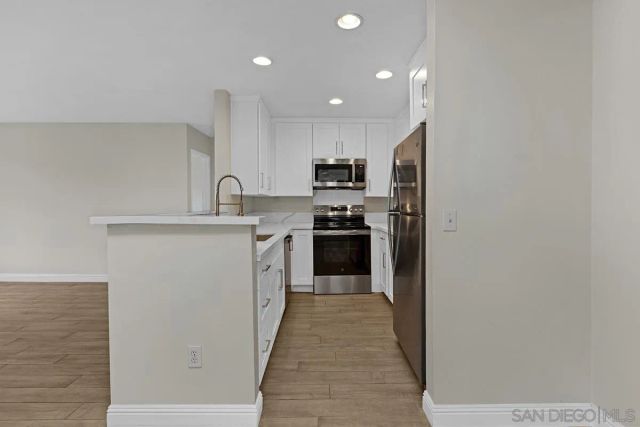 3523 Caminito Sierra 301, Carlsbad, CA 92009