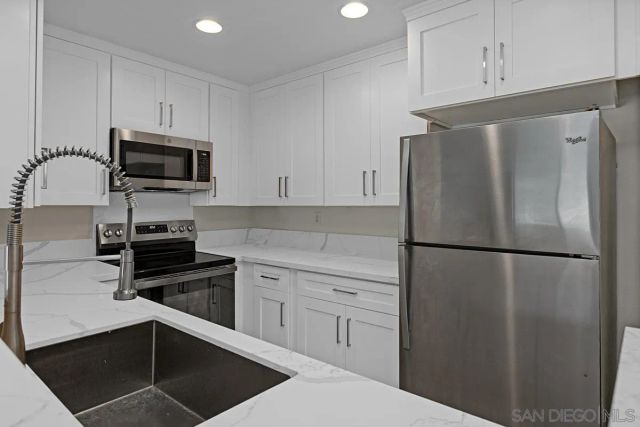 3523 Caminito Sierra 301, Carlsbad, CA 92009