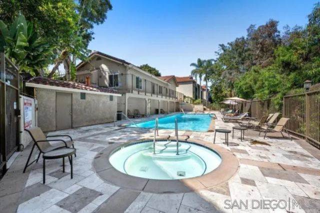 3523 Caminito Sierra 301, Carlsbad, CA 92009