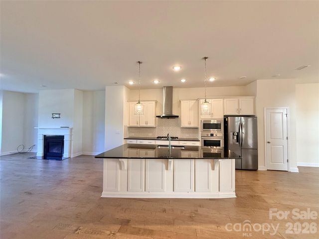 10038 Wayfair Meadow Court, Charlotte, NC 28277