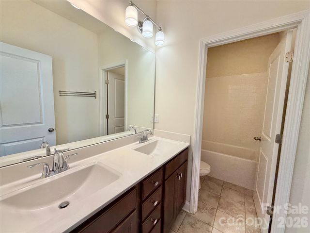 10038 Wayfair Meadow Court, Charlotte, NC 28277
