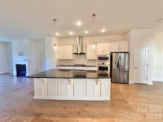 10038 Wayfair Meadow Court, Charlotte, NC 28277