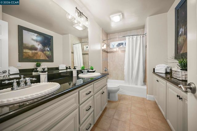 115 Moraga Way, Orinda, CA 94563
