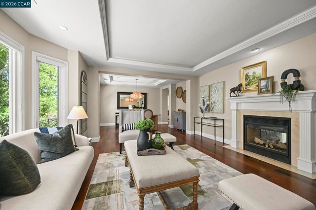 115 Moraga Way, Orinda, CA 94563