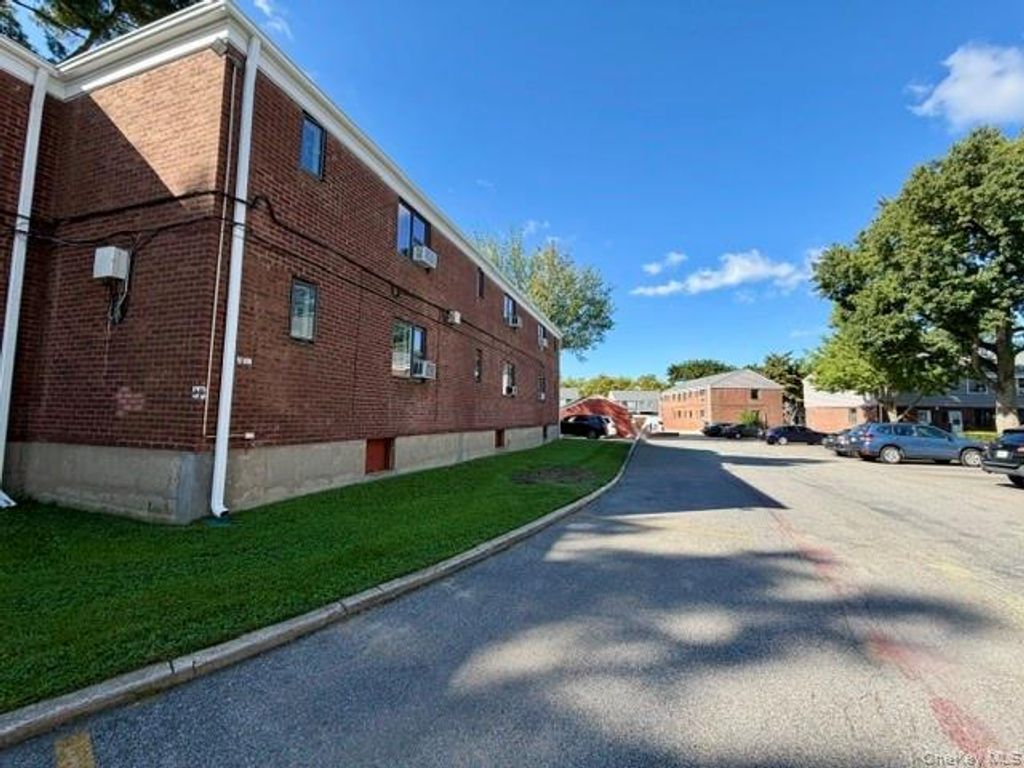 218-19 68th Street 1, Bayside, NY 11364 — photo 2