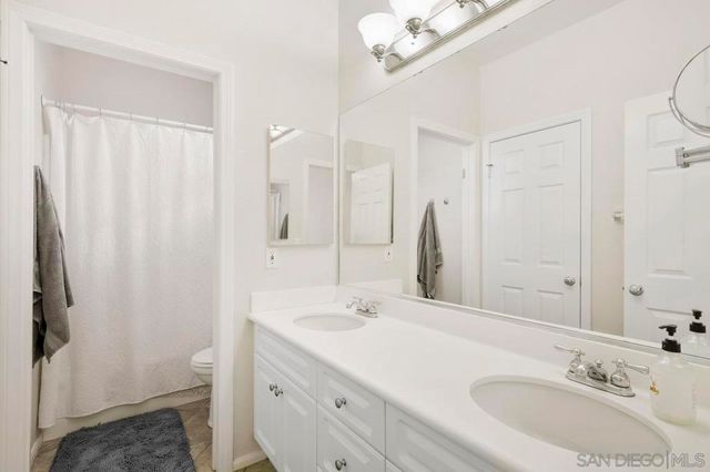 2704 Prato Ln, San Diego, CA 92108