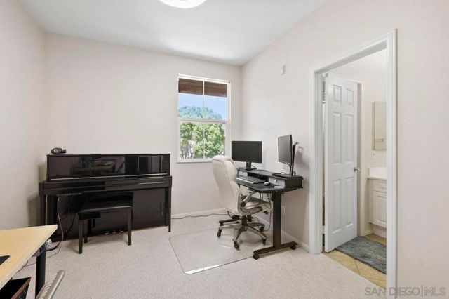 2704 Prato Ln, San Diego, CA 92108