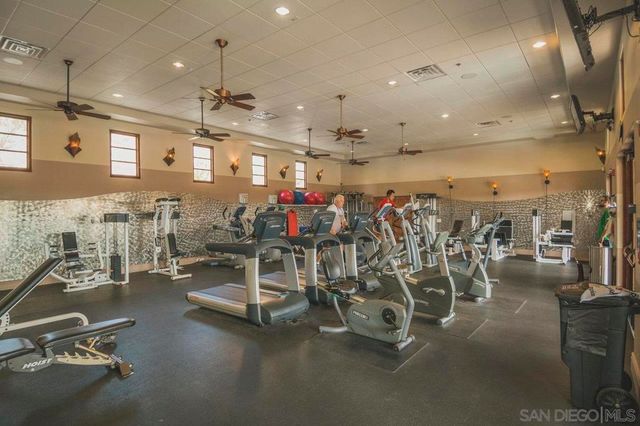 2704 Prato Ln, San Diego, CA 92108