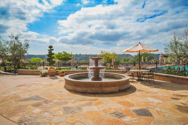 2704 Prato Ln, San Diego, CA 92108
