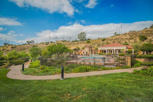 2704 Prato Ln, San Diego, CA 92108
