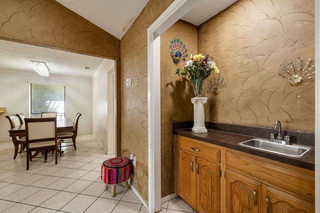 1865 Juniper Lane, Lewisville, TX 75077