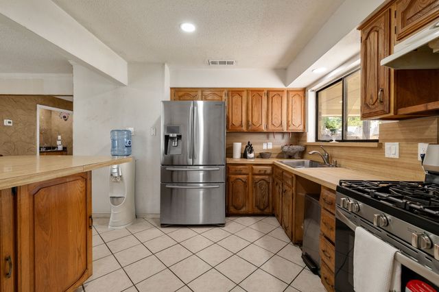 1865 Juniper Lane, Lewisville, TX 75077