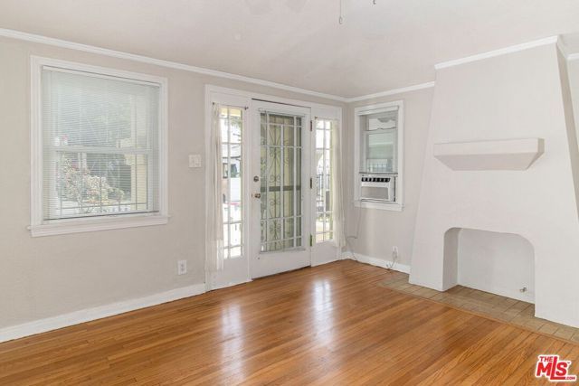 1163 N Genesee Avenue, West Hollywood, CA 90046