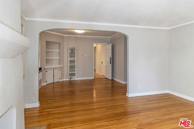 1163 N Genesee Avenue, West Hollywood, CA 90046