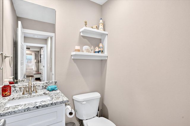 926 E Downshire Drive, Nixa, MO 65714