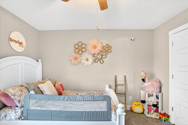 926 E Downshire Drive, Nixa, MO 65714