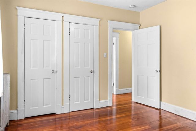 51 Francis Ave, Holyoke, MA 01040