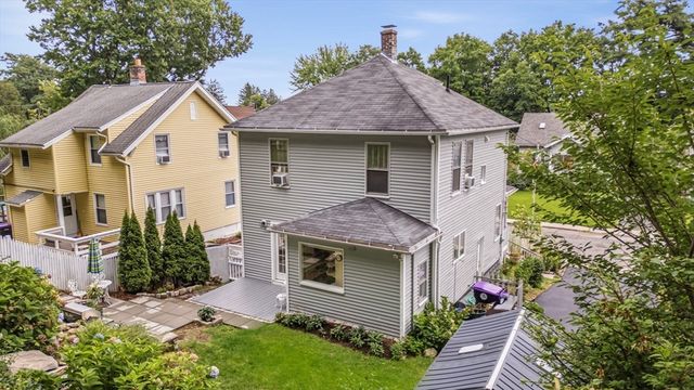 51 Francis Ave, Holyoke, MA 01040