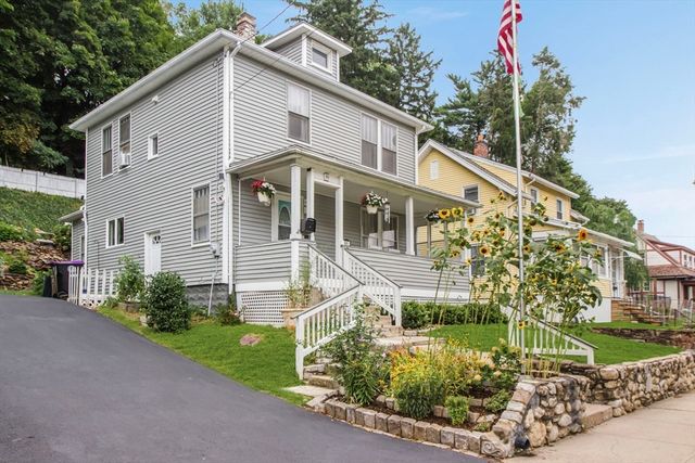 51 Francis Ave, Holyoke, MA 01040