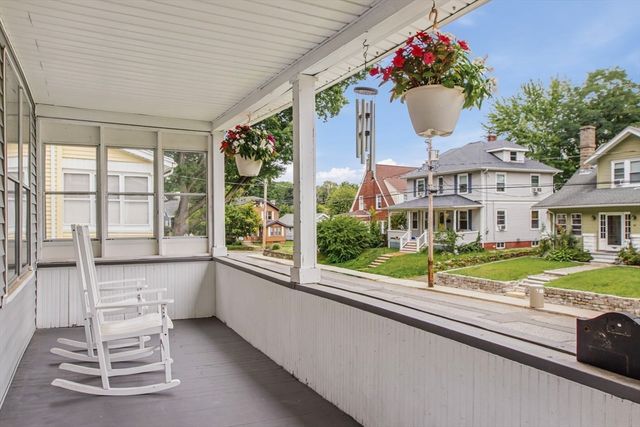 51 Francis Ave, Holyoke, MA 01040