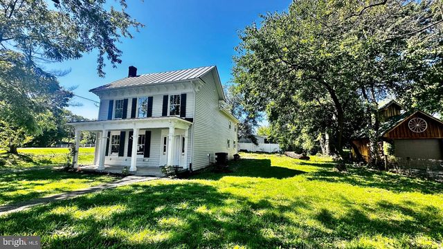 5241 MAIN ST, Stephens City, VA 22655