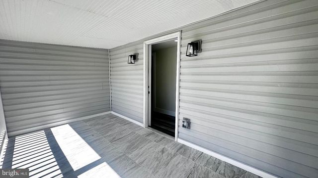 5241 MAIN ST, Stephens City, VA 22655