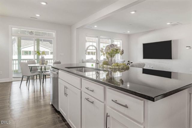 336 Faxton Way, Holly Springs, NC 27540