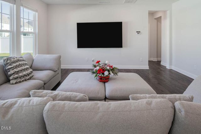 336 Faxton Way, Holly Springs, NC 27540