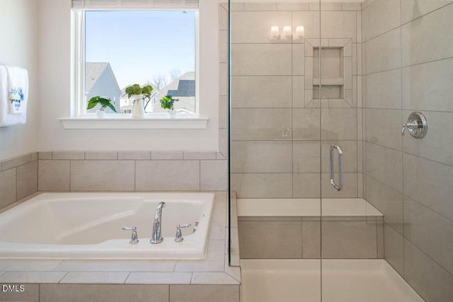 336 Faxton Way, Holly Springs, NC 27540