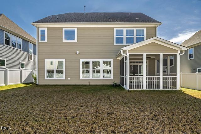 336 Faxton Way, Holly Springs, NC 27540