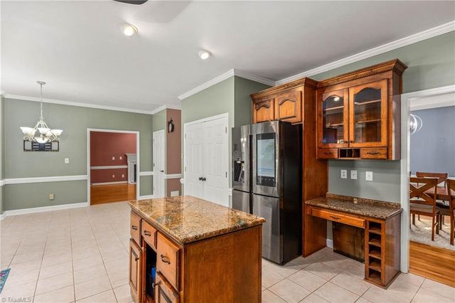 604 Doe Run Drive, Kernersville, NC 27284