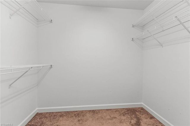 604 Doe Run Drive, Kernersville, NC 27284