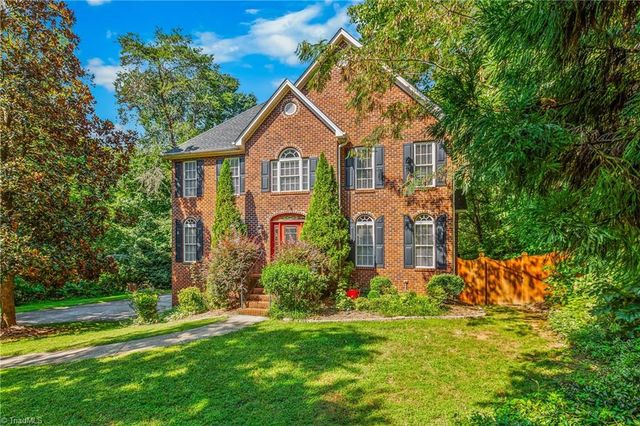 604 Doe Run Drive, Kernersville, NC 27284
