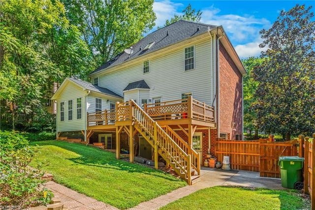 604 Doe Run Drive, Kernersville, NC 27284