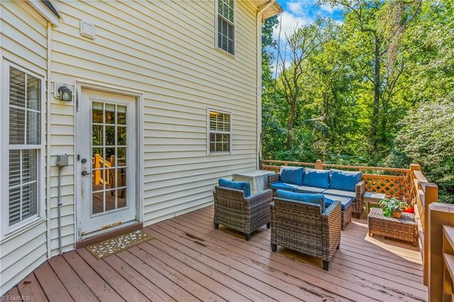 604 Doe Run Drive, Kernersville, NC 27284