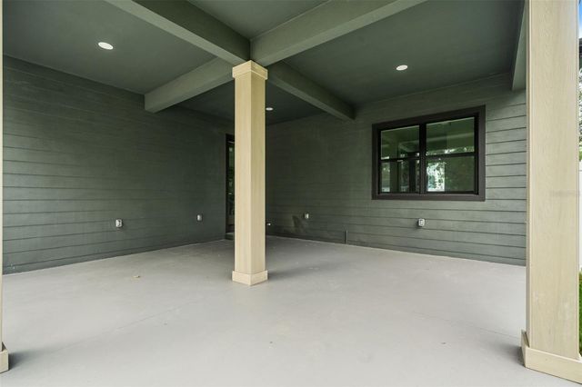 6606 N 9TH STREET, Tampa, FL 33604