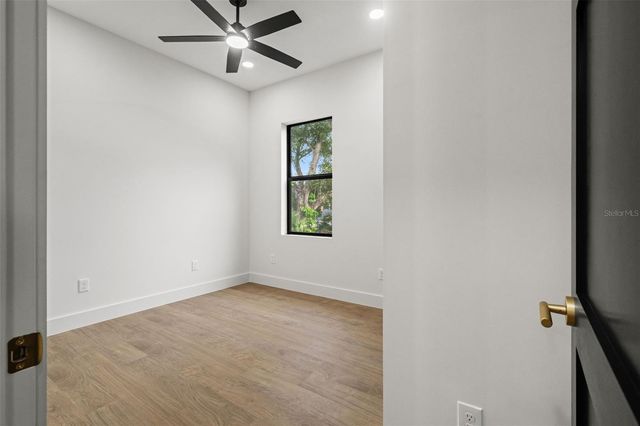 6606 N 9TH STREET, Tampa, FL 33604