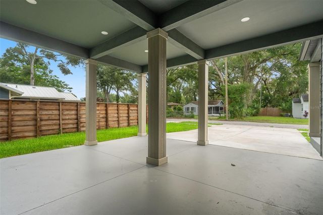 6606 N 9TH STREET, Tampa, FL 33604