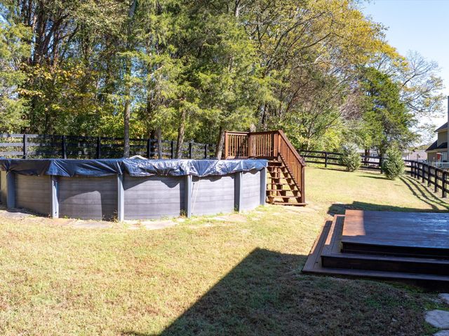 1363 Standing Stone Cir, Columbia, TN 38401