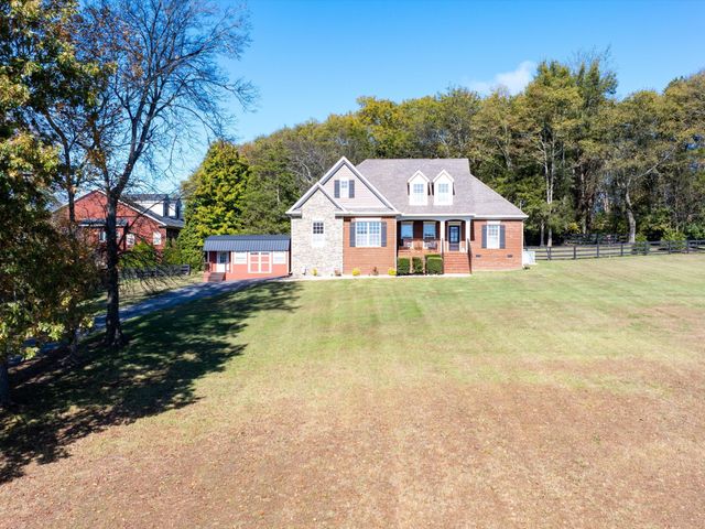 1363 Standing Stone Cir, Columbia, TN 38401