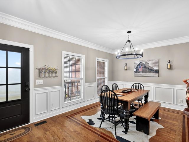 1363 Standing Stone Cir, Columbia, TN 38401